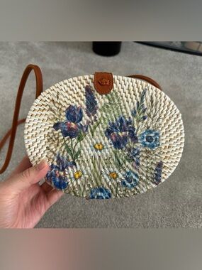 Woven Round Straw Crossbody Bag with Blue Floral